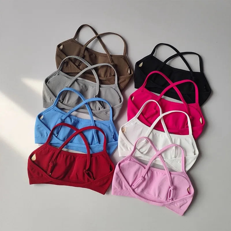 Gathering Shock-proof and Beautiful Back Seamless Sports